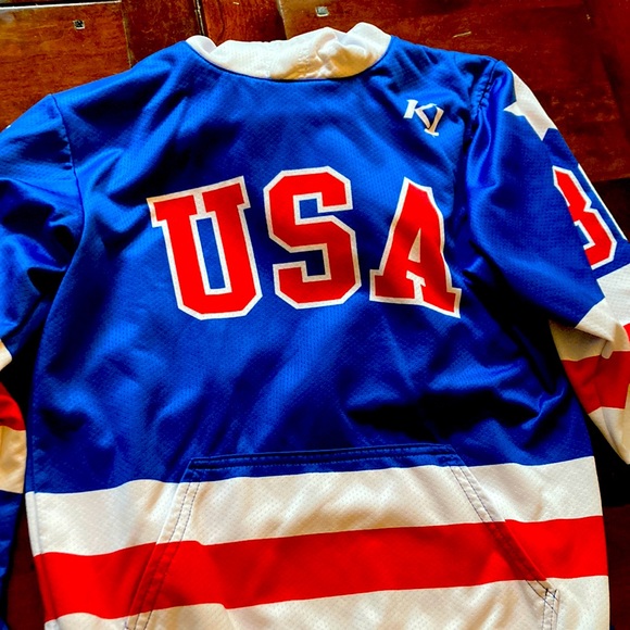 Miracle hoodie from Lake Placid - Picture 1 of 3